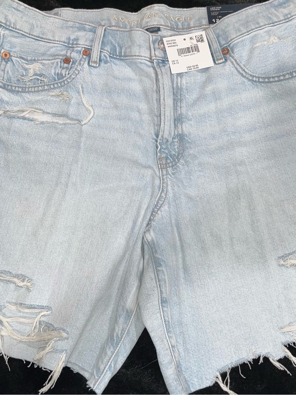 American Eagle Outfitters Bermuda  Low-Rise Strigid shorts